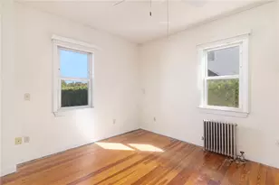 82 Clemence St, Cranston, RI 02920 - Photo 12