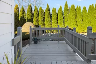 39 Holiday Ave, Warwick, RI 02888 - Photo 28