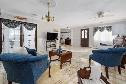 39 Holiday Avenue, Warwick, RI 02888 - Photo 6