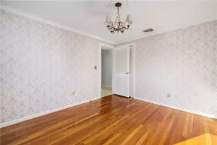 39 Holiday Ave, Warwick, RI 02888 - Photo 14