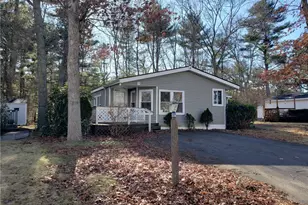 53 Lear Dr, Coventry, RI 02816 - Photo 2