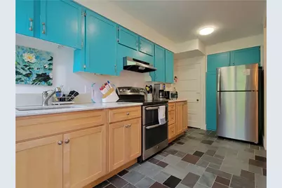 23 Morgan Street, Newport, RI 02840 - Photo 12