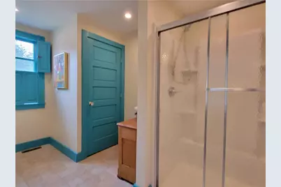 23 Morgan Street, Newport, RI 02840 - Photo 18