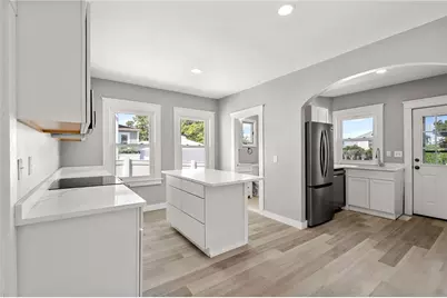 26 Mayflower Street, East Providence, RI 02914 - Photo 12