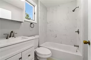 26 Mayflower St, East Providence, RI 02914 - Photo 8