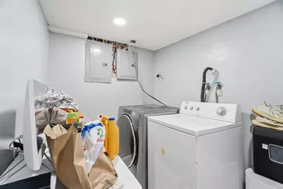 175 Montgomery Avenue, Providence, RI 02905 - Photo 10