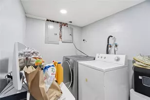 175 Montgomery Ave, Providence, RI 02905 - Photo 10