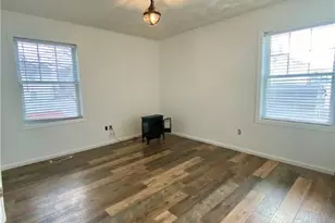 108 Roosevelt St, Providence, RI 02909 - Photo 12