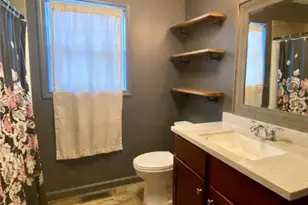 108 Roosevelt St, Providence, RI 02909 - Photo 6