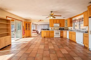 22 Cady Ln, Glocester, RI 02814 - Photo 12