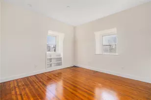 67 Perry St, Newport, RI 02840 - Photo 10