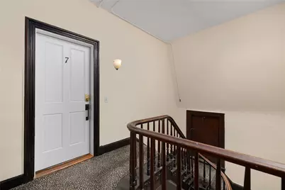 67 Perry Street #7, Newport, RI 02840 - Photo 6