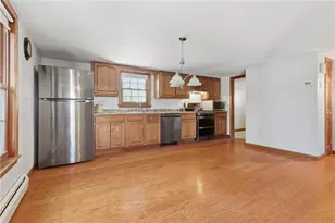 56 Mailloux St, Woonsocket, RI 02895 - Photo 6