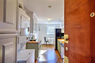 242 President Ave, Providence, RI 02906 - Photo 40