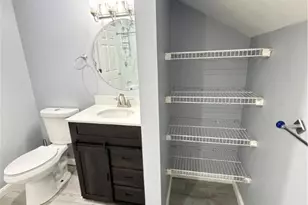 132 Pavilion Ave, Providence, RI 02905 - Photo 8