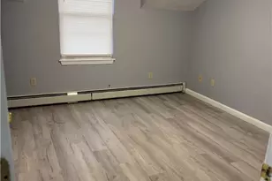 132 Pavilion Ave, Providence, RI 02905 - Photo 10