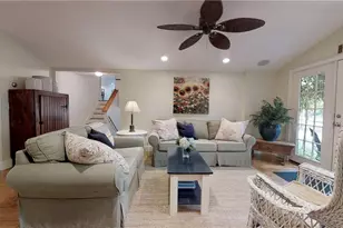 95 Wood Ln, South Kingstown, RI 02879 - Photo 16