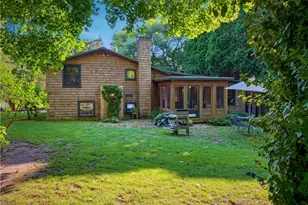 95 Wood Ln, South Kingstown, RI 02879 - Photo 2