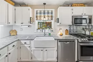 20 Auburn Dr, Charlestown, RI 02813 - Photo 20