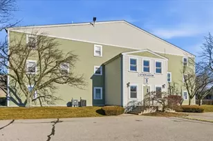 3524 W Shore Rd, Warwick, RI 02886 - Photo 4