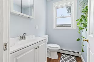 10 Geneva St, Providence, RI 02908 - Photo 14