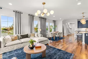 36 E Pt Dr, East Providence, RI 02916 - Photo 8