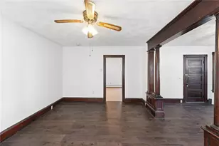 93 Oakland Ave, Pawtucket, RI 02861 - Photo 6