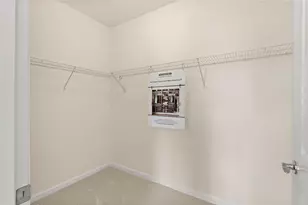 141 E Pt Dr, East Providence, RI 02916 - Photo 10