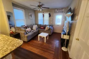 73 Radcliffe Ave, Providence, RI 02908 - Photo 4