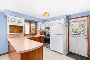 5 Madison St, North Providence, RI 02911 - Photo 20