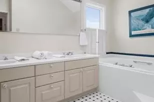 1627 Old Mill Rd, Block Island, RI 02807 - Photo 12