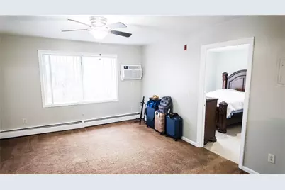 860 Douglas Avenue, Providence, RI 02908 - Photo 38