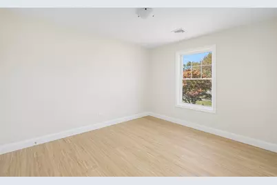 235 Pequot Avenue, Warwick, RI 02889 - Photo 20