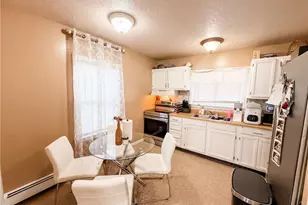 142 Brook St, Woonsocket, RI 02895 - Photo 6