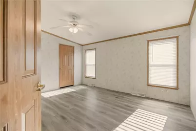 35 Cathy Circle, Portsmouth, RI 02871 - Photo 14