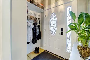 40 Ln, Warwick, RI 02888 - Photo 4