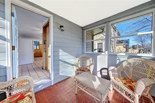370 Budlong Rd, Cranston, RI 02920 - Photo 26