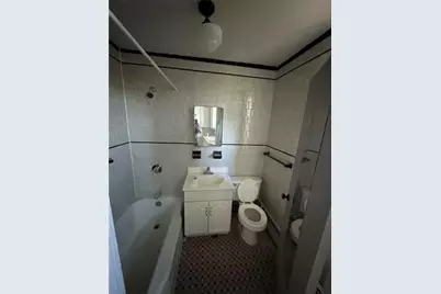 303 Lafayette Street, Pawtucket, RI 02860 - Photo 12