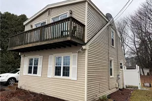 844 Boston Neck Rd, Narragansett, RI 02882 - Photo 2