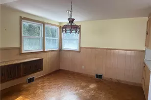 64 Cliffside Dr, Cranston, RI 02920 - Photo 6