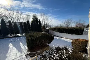 64 Cliffside Dr, Cranston, RI 02920 - Photo 26