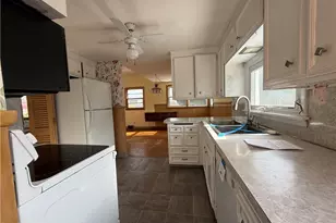 64 Cliffside Dr, Cranston, RI 02920 - Photo 18