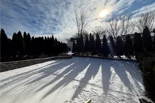 64 Cliffside Dr, Cranston, RI 02920 - Photo 4