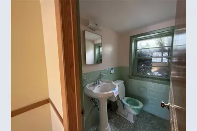 64 Cliffside Drive, Cranston, RI 02920 - Photo 16