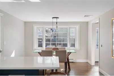 4 Mount Avenue, Providence, RI 02906 - Photo 12