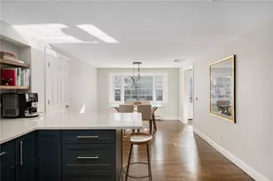 4 Mt Ave, Providence, RI 02906 - Photo 16