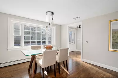 4 Mount Avenue, Providence, RI 02906 - Photo 10