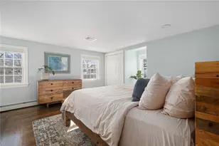 4 Mt Ave, Providence, RI 02906 - Photo 28