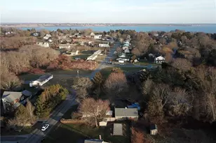 225 Old Mill Ln, Portsmouth, RI 02871 - Photo 4