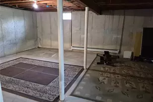 130 Bliss St, East Providence, RI 02914 - Photo 20